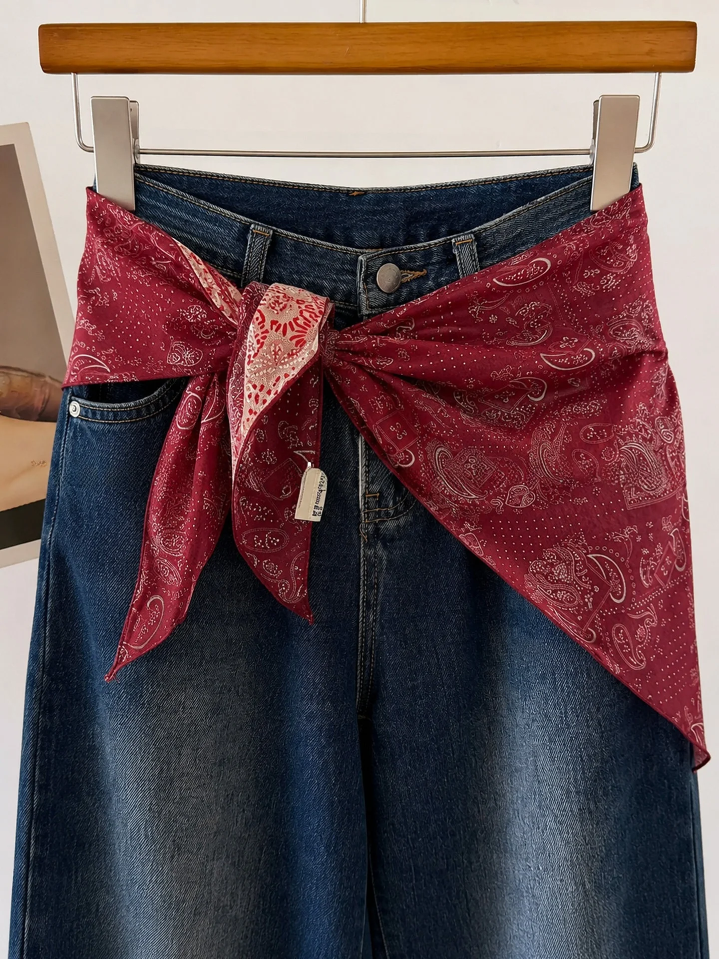 lenco-de-seda-fino-vermelho-com-estampa-floral-de-caju-para-mulheres-para-uso-em-camadas-protecao-do-pescoco-cinto-de-cintura-e-acessorio-de-acabamento-de-cintura