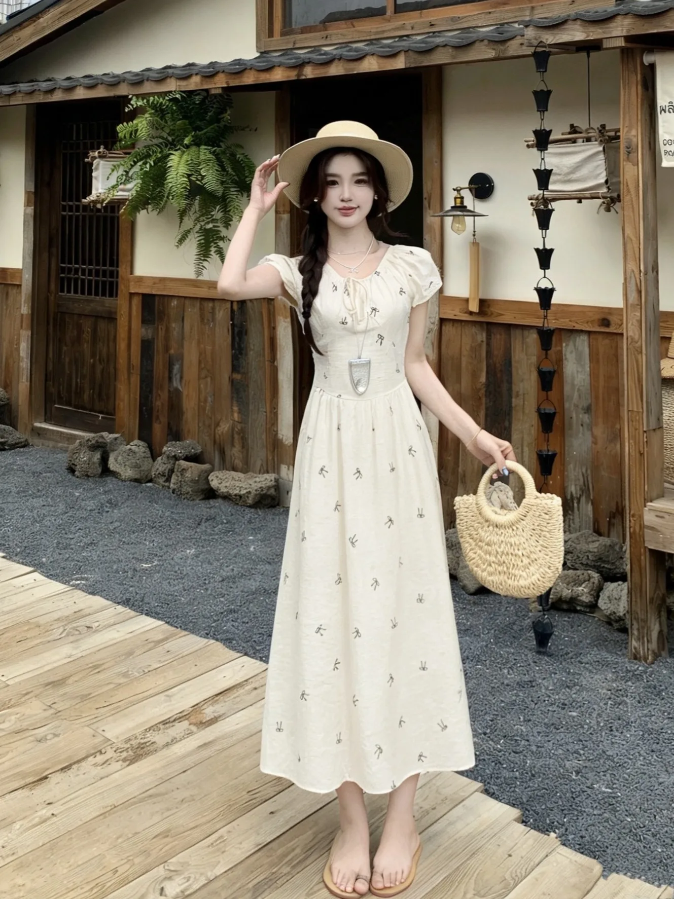 

Женское летнее платье миди больших размеров с V-образным вырезом, А-силуэтом, коротким рукавом, подчеркивающее талию, скрывающее недостатки фигуры, новинка