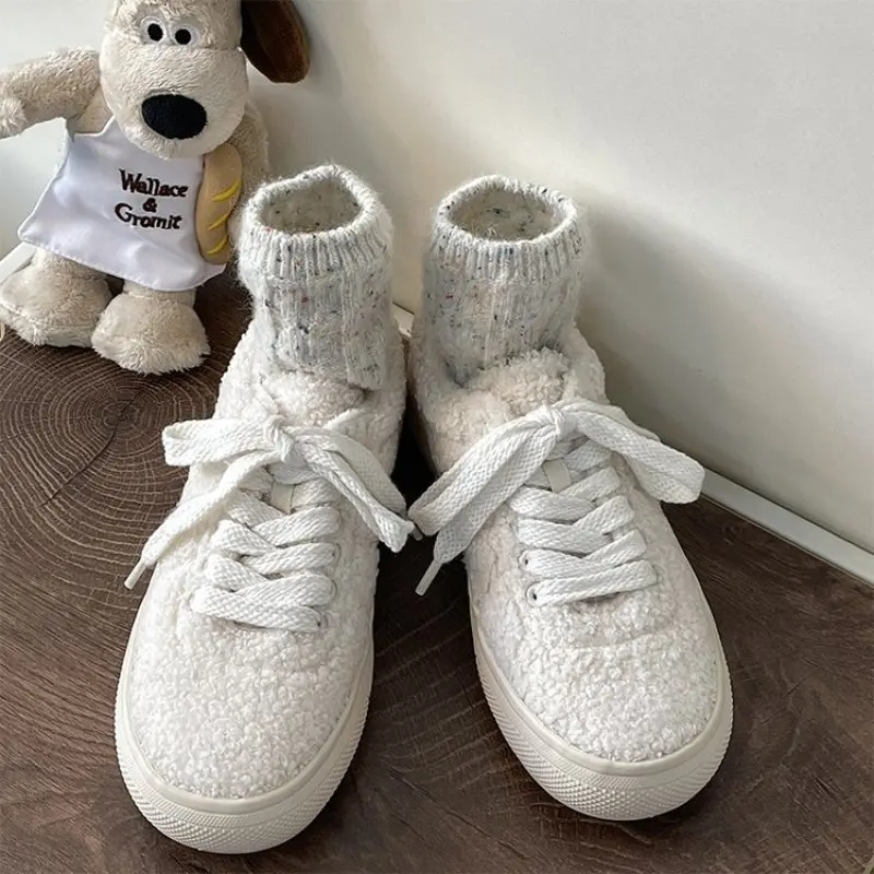 New Fashion Women Wool Snow Boots Winter Flats Shoes Warm Ankle Boots Ladies Ladies Slip On Shoe Casual Low Heels Vulcanized