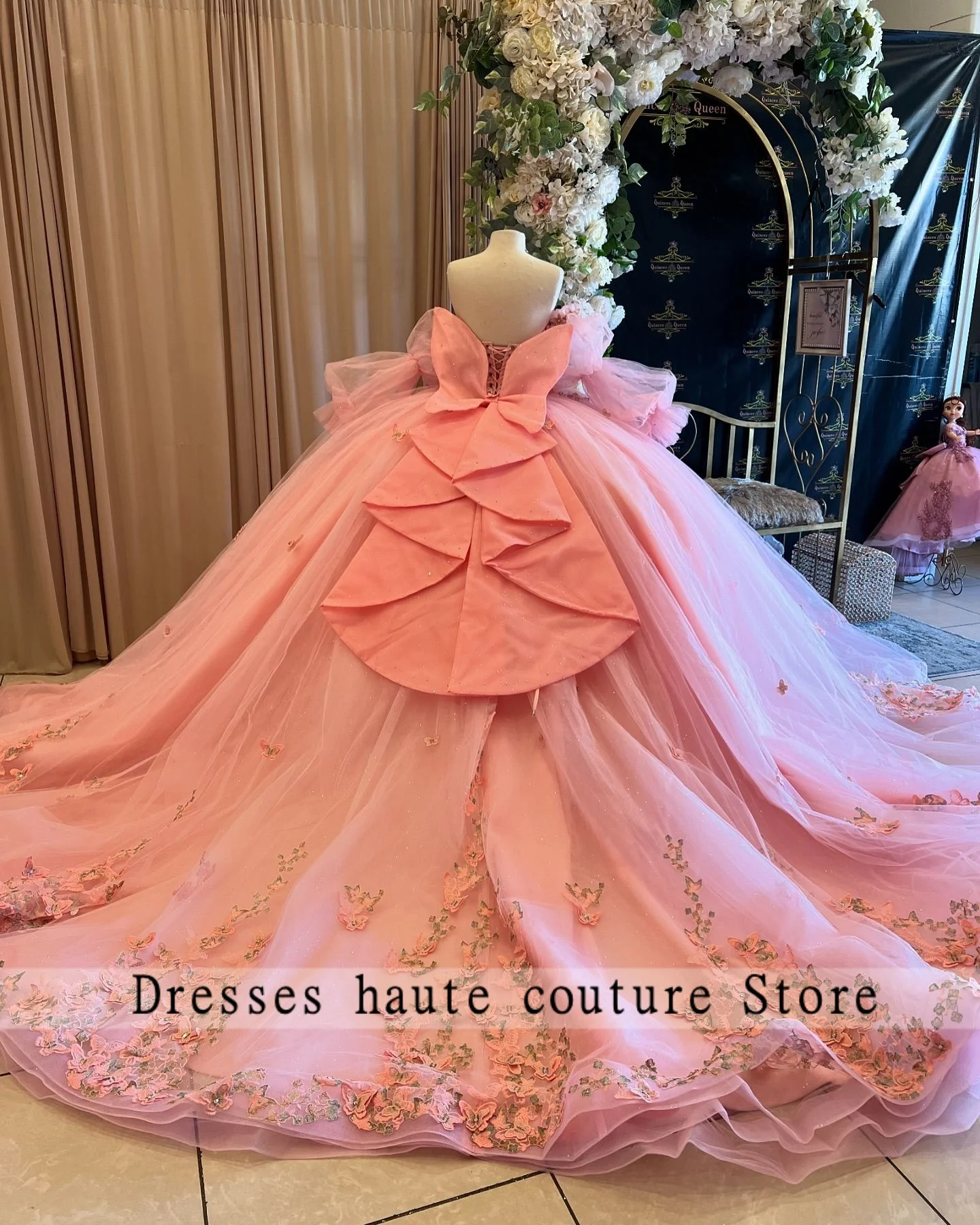 Mexico Roze 3D Bloem Quinceanera Jurken 2025, Lange Mouwen Strik Baljurk Verjaardag Jurk Sweet 16-jurk Lace-Up Aangepast