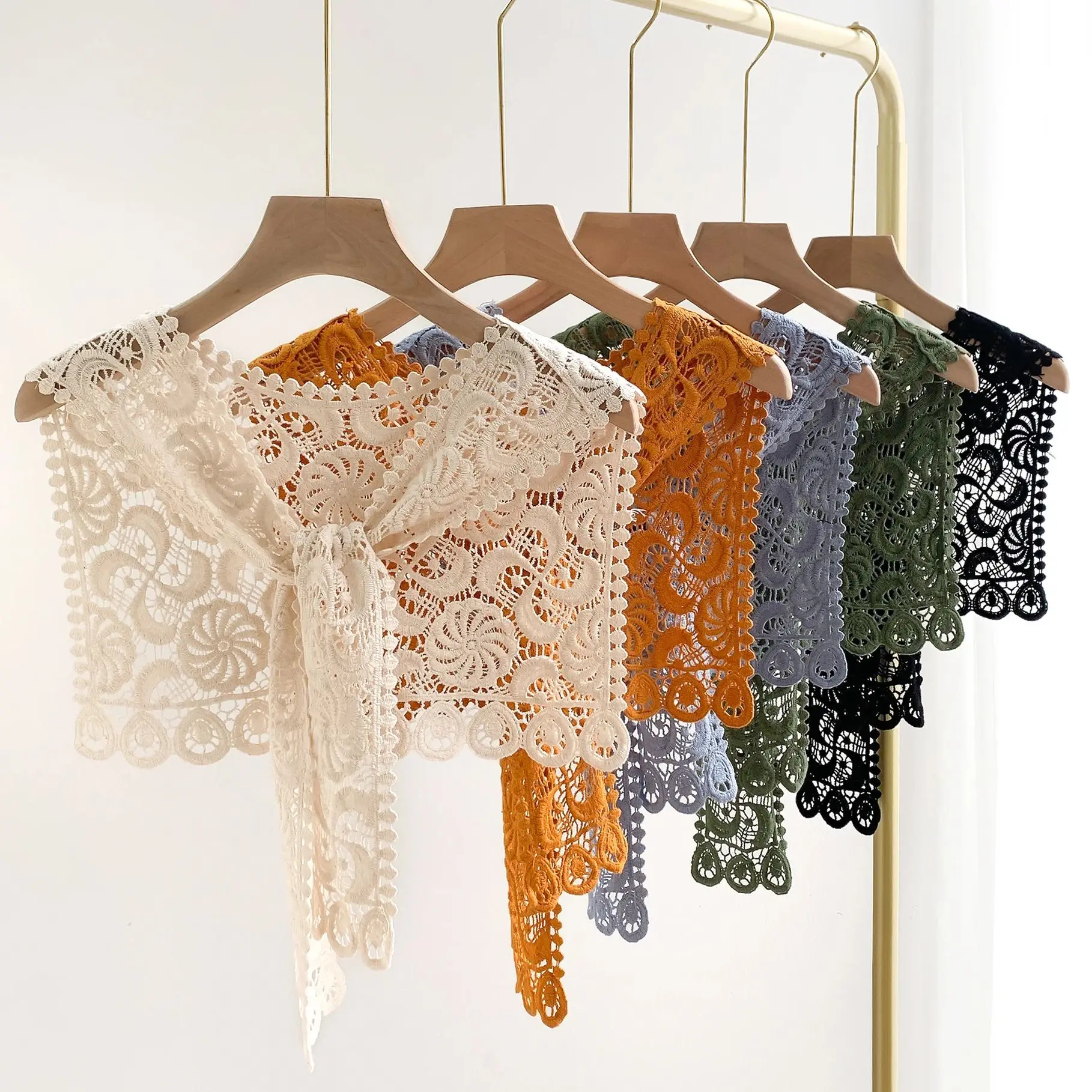 

New Lace Knitted Crochet Hollow Fake Collar Women Small Shawl decorative fake collar Women Clothes Accessories Detachable Collar