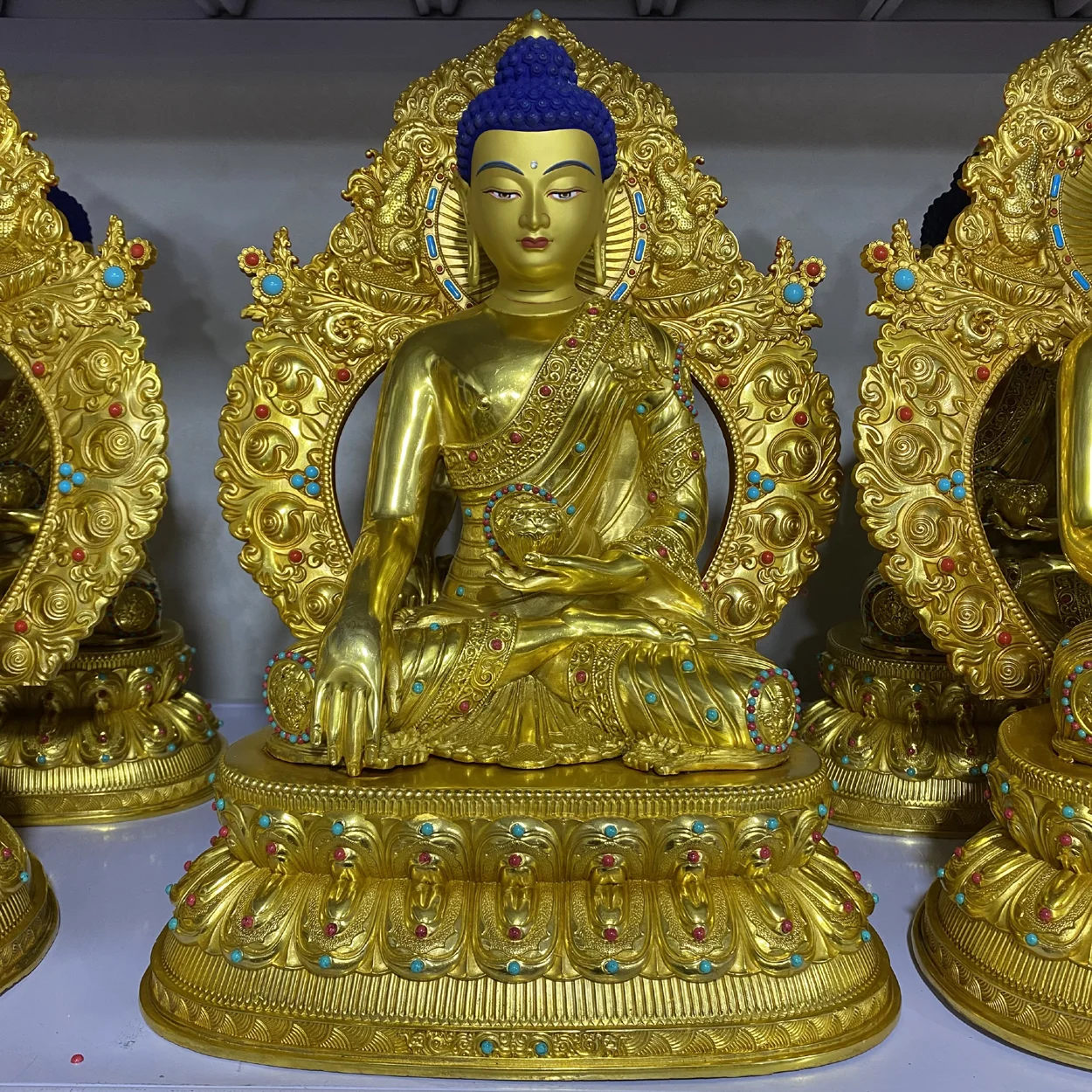 50CM High quality golden Buddha statue Copper carving Buddha statue Wholesale Buddhist supplies Buddha statue lama monk worship