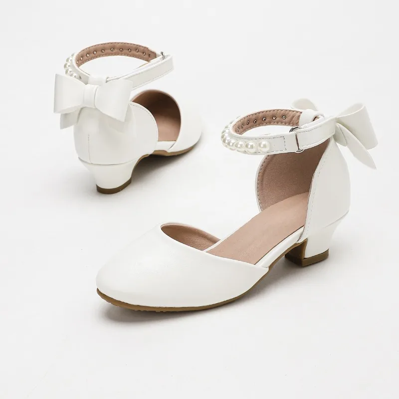 JGSHOWKITO Kids Princess Dress Sandals Pearl Bow Children Non-slip White Leather for Wedding Party Girls Perform Low Heel Shoes