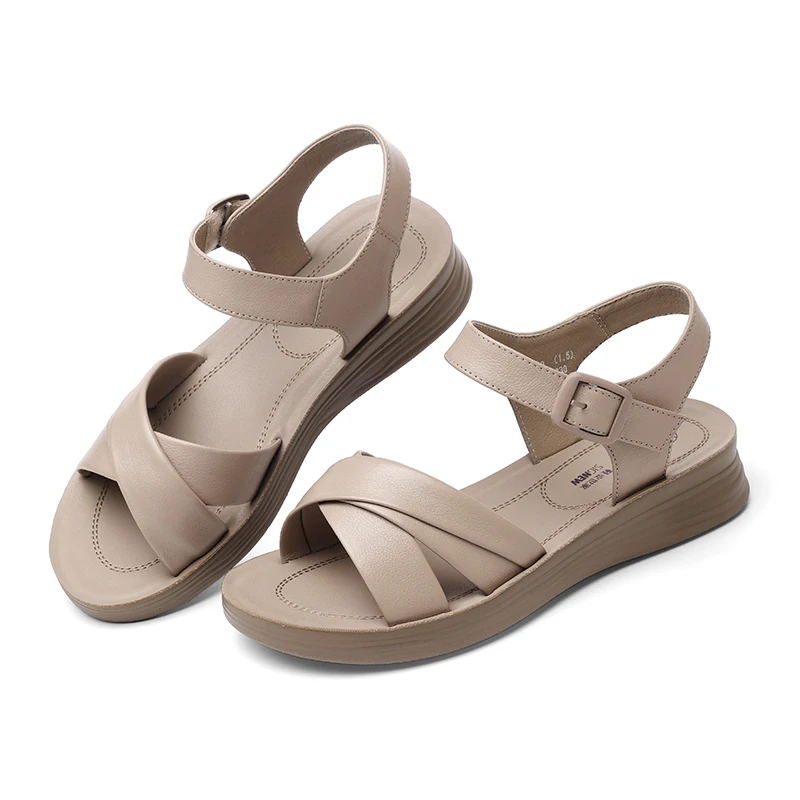

Genuine Leather Soft-Soled Mom Sandals for Women, Summer Single-Strap Thick-Soled Shoes for Middle-Aged and Elderly, Non-Slip, Comfortable Flat Sandals