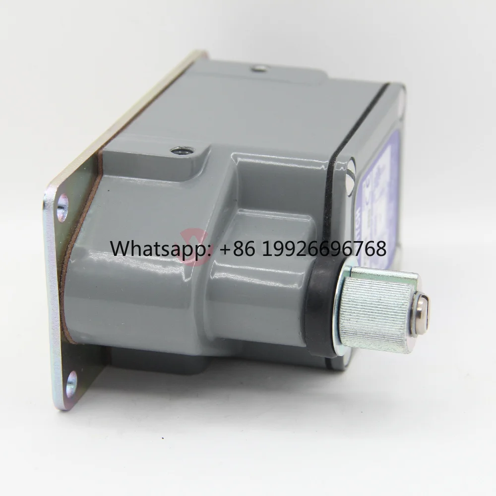 9007FTUB4M12 Limit Switch IP67 Waterproof SPDT 5A 250VAC Roller Lever Snap Action Long Life for Textile