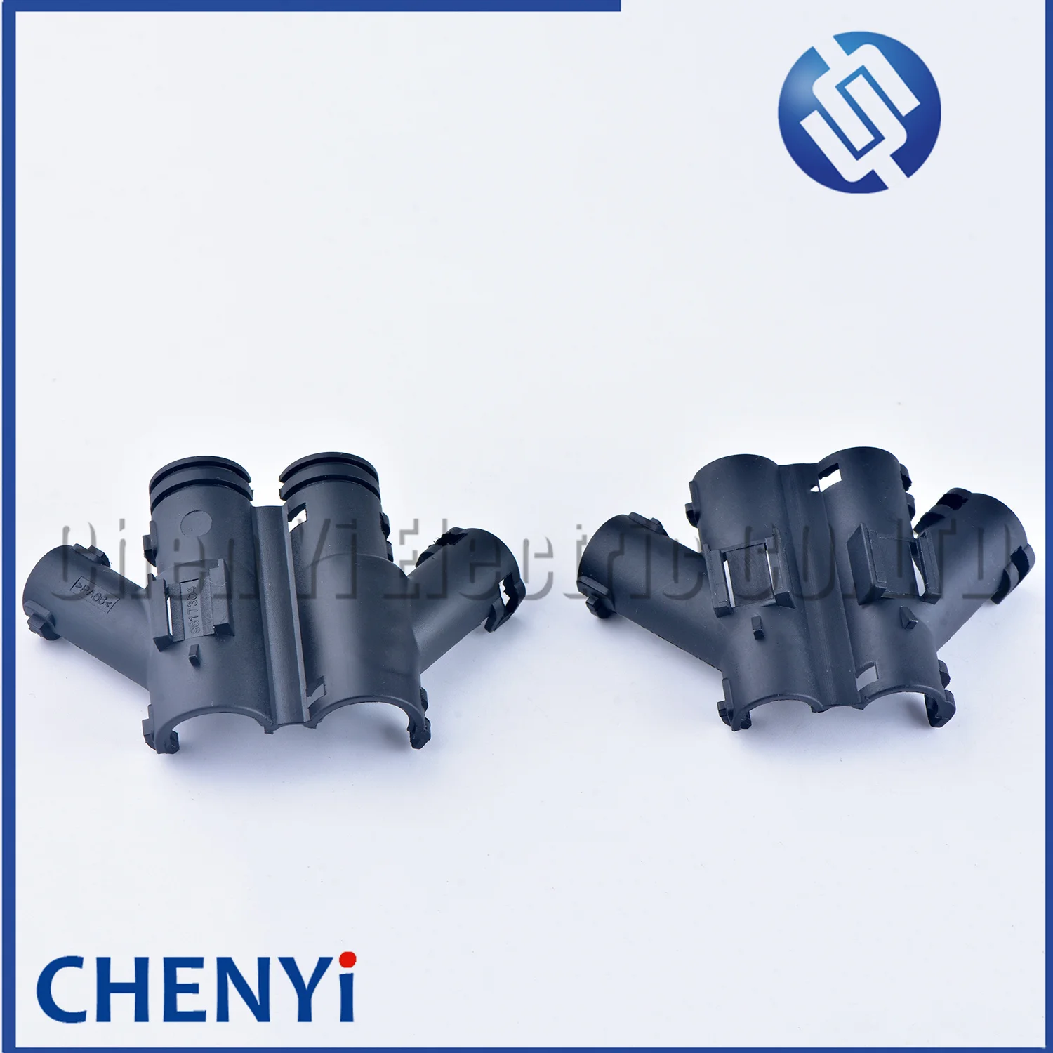 Auto wire harness connector bellows buckle manifolds Y-tee ailpin Corrugated pipe clamp clasp cover 9817040 9817304 9817038