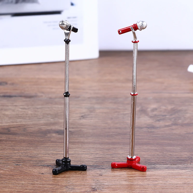 Mini modelo de micrófono de casa de muñecas con soporte, instrumentos musicales, muebles, accesorios para muñecas, juguetes de juego de simulación