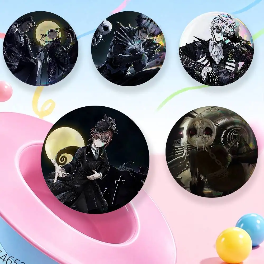 FOR Twisted Thrills Skully Badges Round Cosplay Pin Bag Decor Fans Collect Friends Gifts Brooch Souvenir
