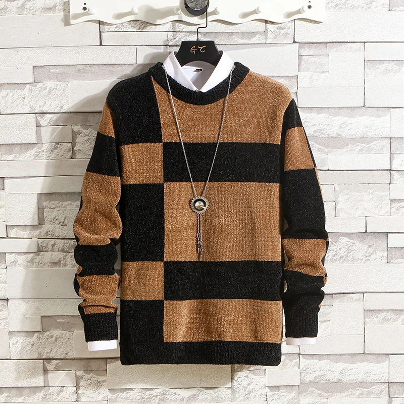 Men's Fashion Long Sleeve Crewneck Black and White Striped Chenille Sweater Fall and Winter Comfortable Knitwear