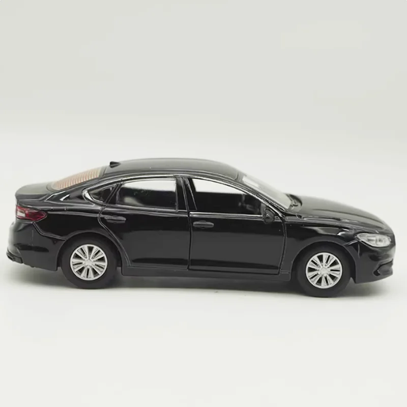 Bulk Diecast 1: 38 Schaal Grandeur 2018 Legering Trek Auto Model Afgewerkt Simulatie Volwassen Collectie Decoratie Jongen Gift Display