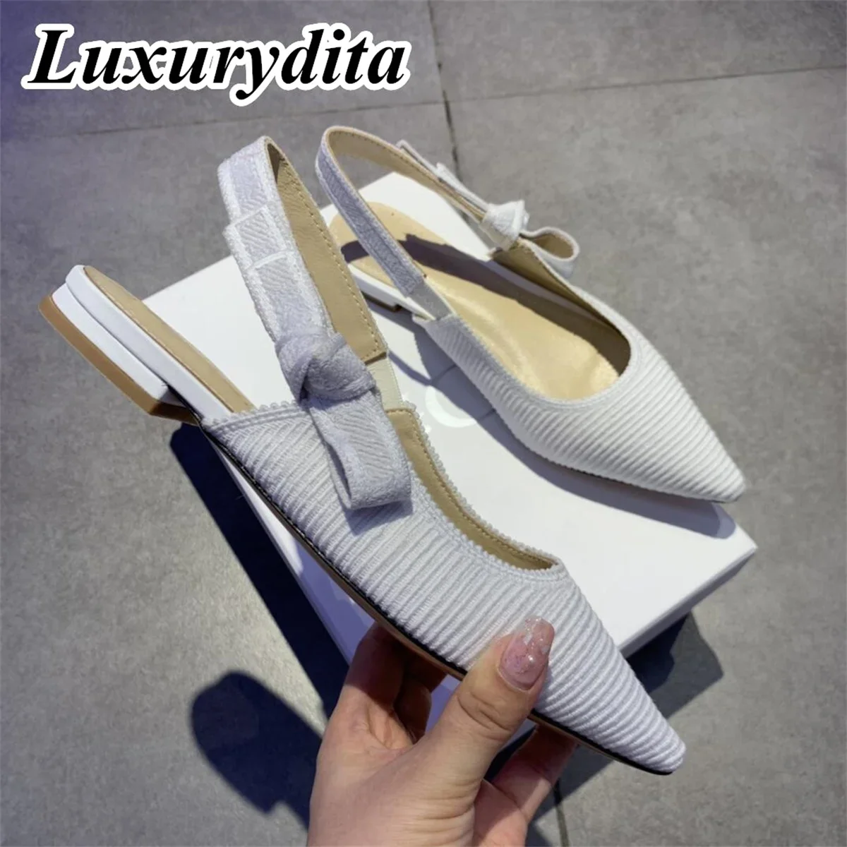 

Top Quality Luxury Womens Sandal Casual Lace Flat Fashion Embroidered Muller Shoes Designer Silk Leather Soled High Heel