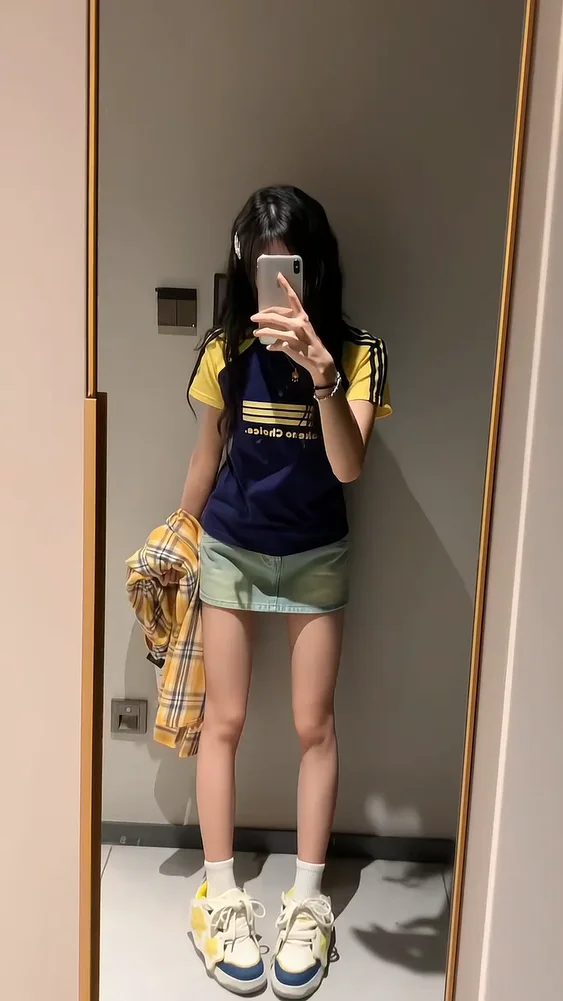 American Sle Color Blo Stripe oulder Insert ort Sve Women's T-irt Tight Fit Summer Hot Girl Top round Ne Casual