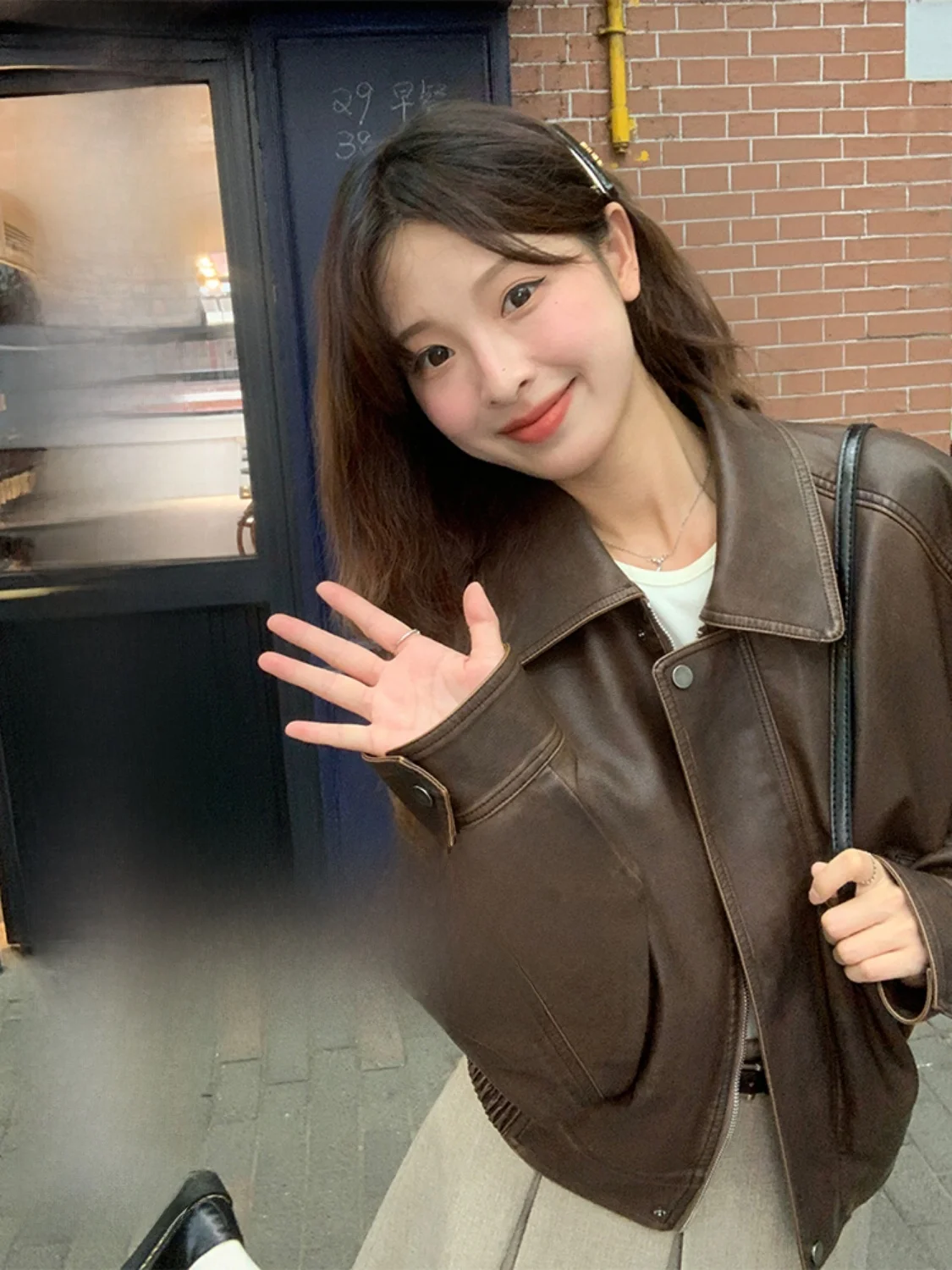 

Retro Faux Leather Jaet by Lu Xiaotuan 2025 Winter New Sle Post-Aalyptic Design Versatile Long Sve Collar Coat