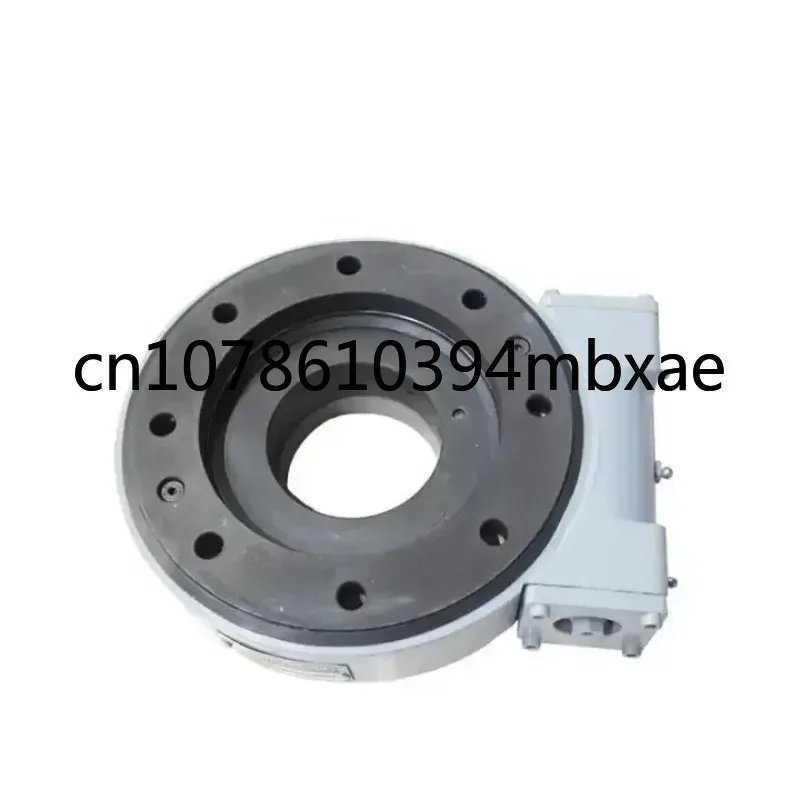 High Precision Heavy Load  platform slewing reducer SE14 Worm Gear Slew Drive Motor Slewing  for Aerial work vehicle