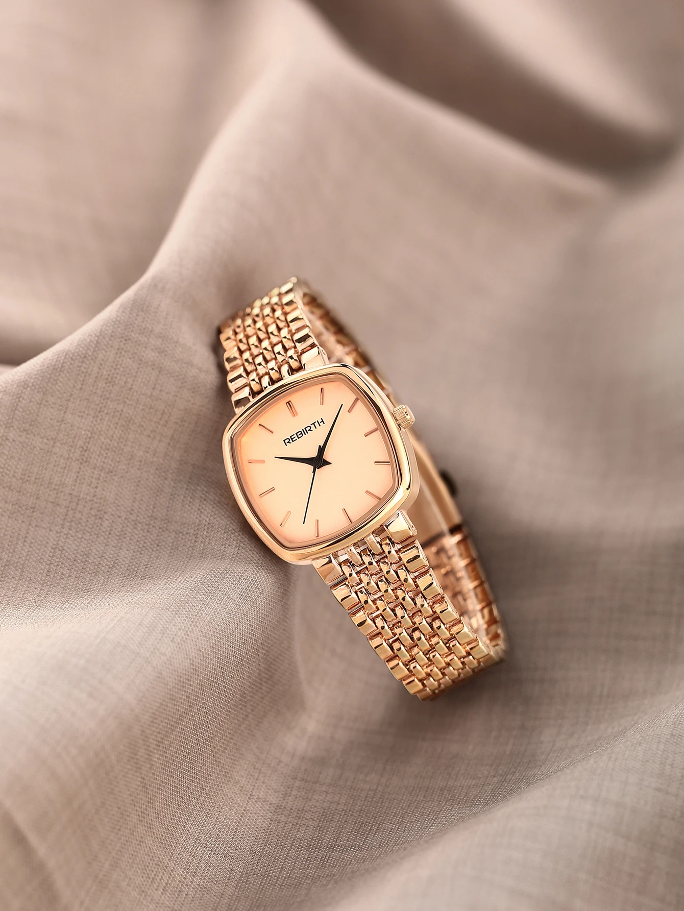 Fashionable, Simple, Light Luxury, Versatile Women's Watch Suitable for Daily Wear and Casual Style