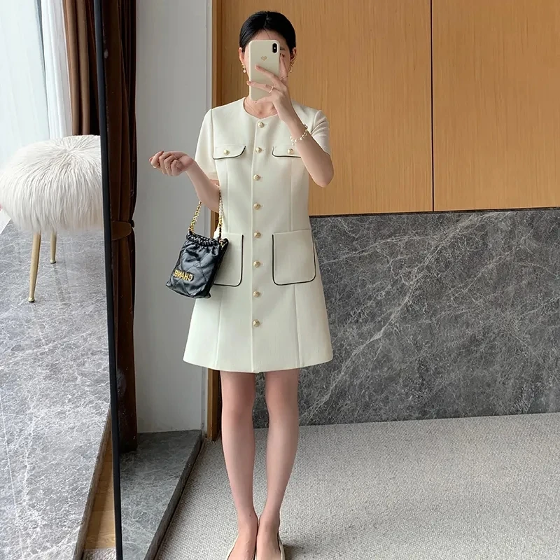 Summer Women's 2023 New Spring Short Style Simple Fashionable White Popular Fragrant Dress