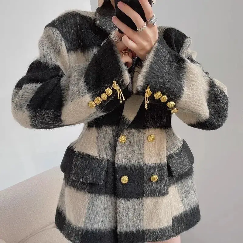 

2025 Winter New Thickened Waist-Cinching Woolen Suit Design Slimming Fashion Plaid Jacket