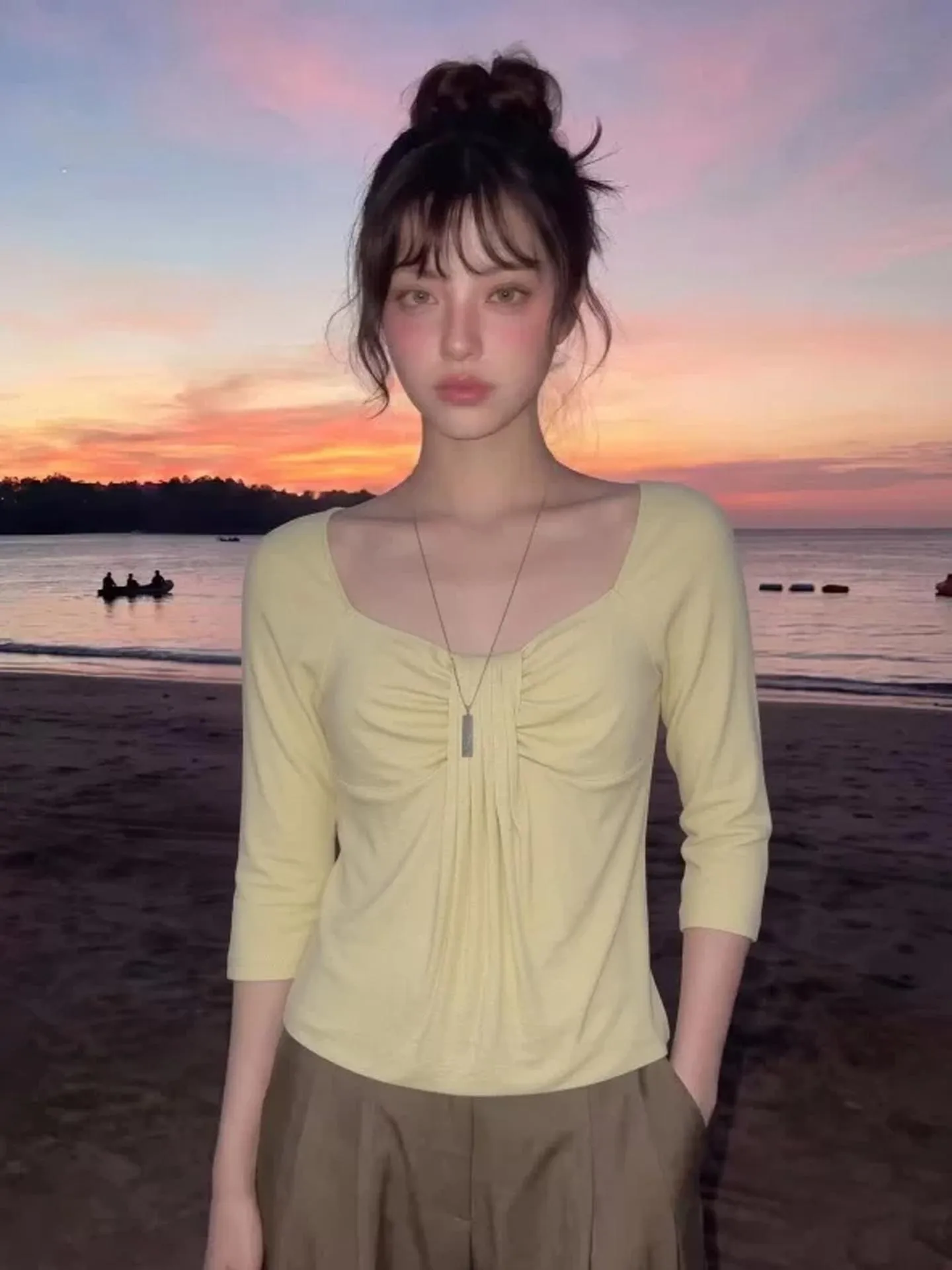 Korean Design Sense Pleated V-neck T-shirt Women Summer Unique Beautiful Seven-eighth Sleeve Slimming Top Skin-friendly Breat...