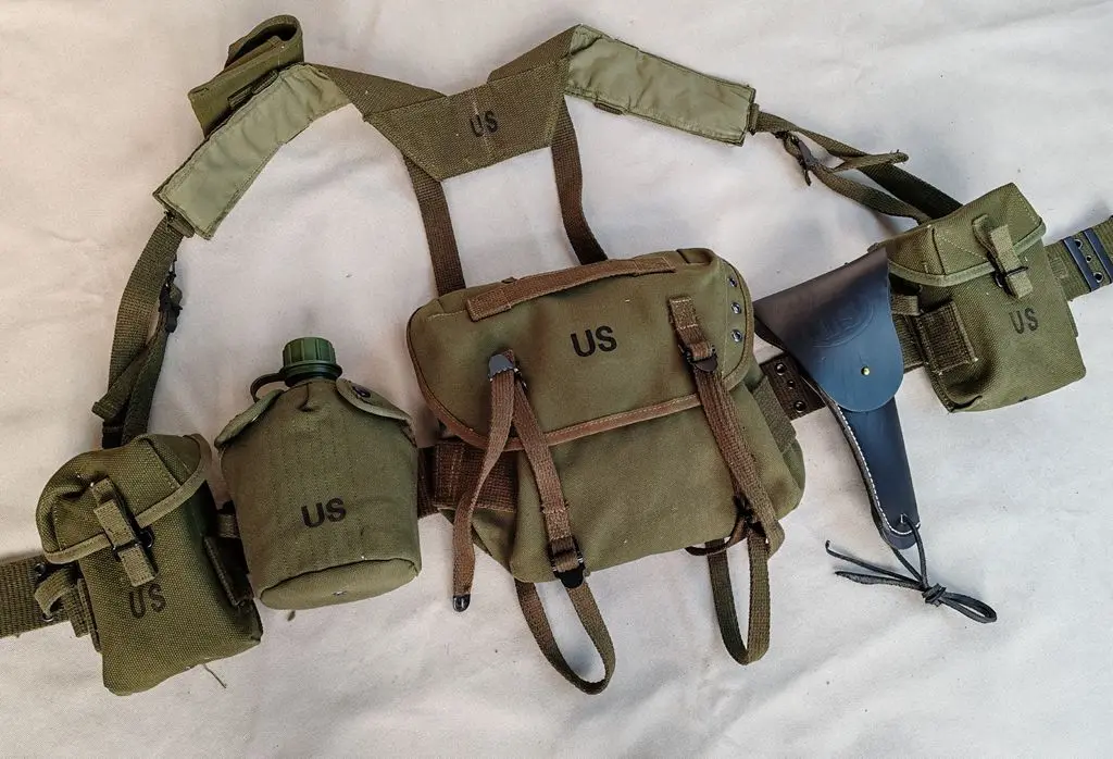 military VIETNAM WAR WW2 US ARMY M1956 AMMO POUCH COMBAT FIELD GEAR PACKAGES Backpack M1911 EQUIPMENT FULL SET