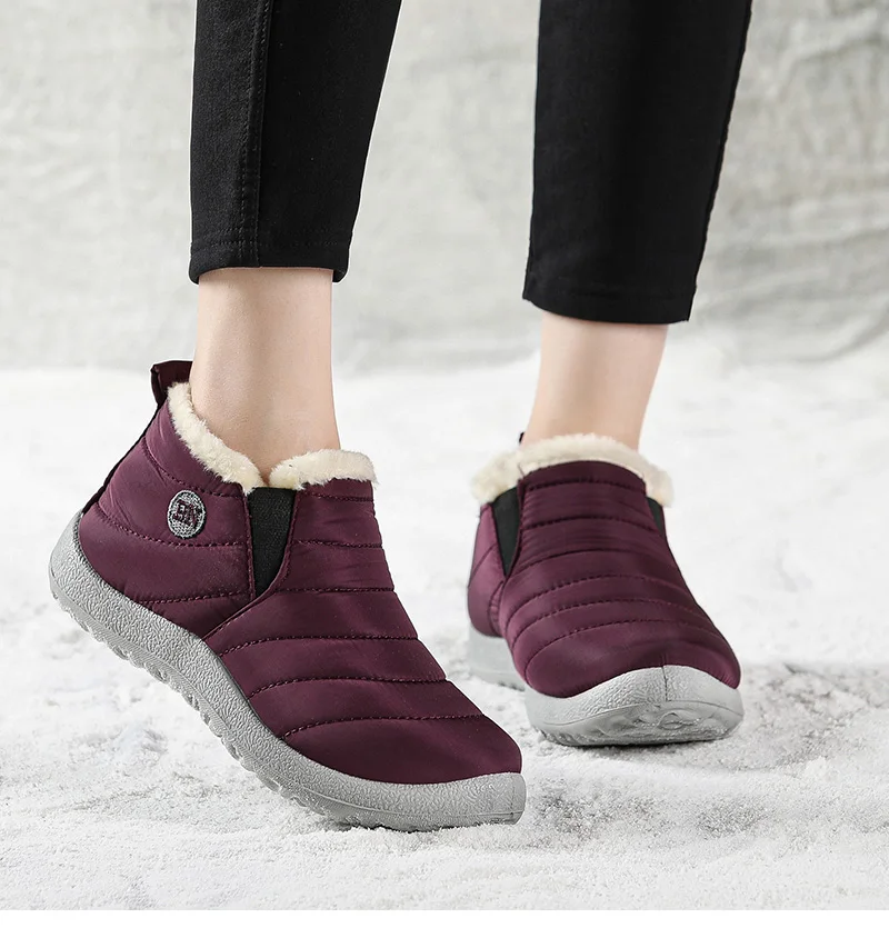 Men’s Fur-Lined Winter Boots 33