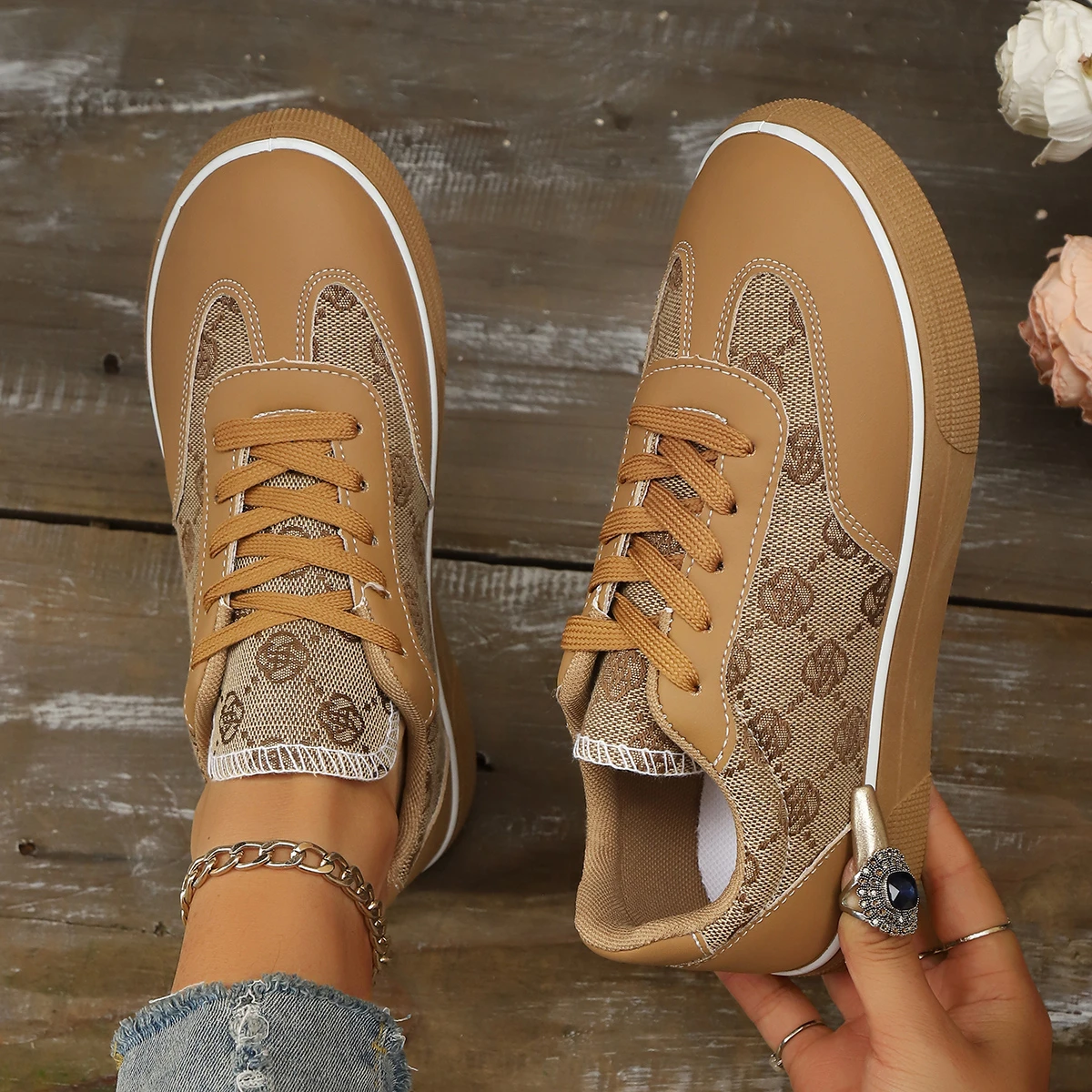 

Women Sneakers Thick Soled Cross Round Head Thin Fashion Shoes Women Comfortable Breathable Casual Wear-resistant Sneakers Women