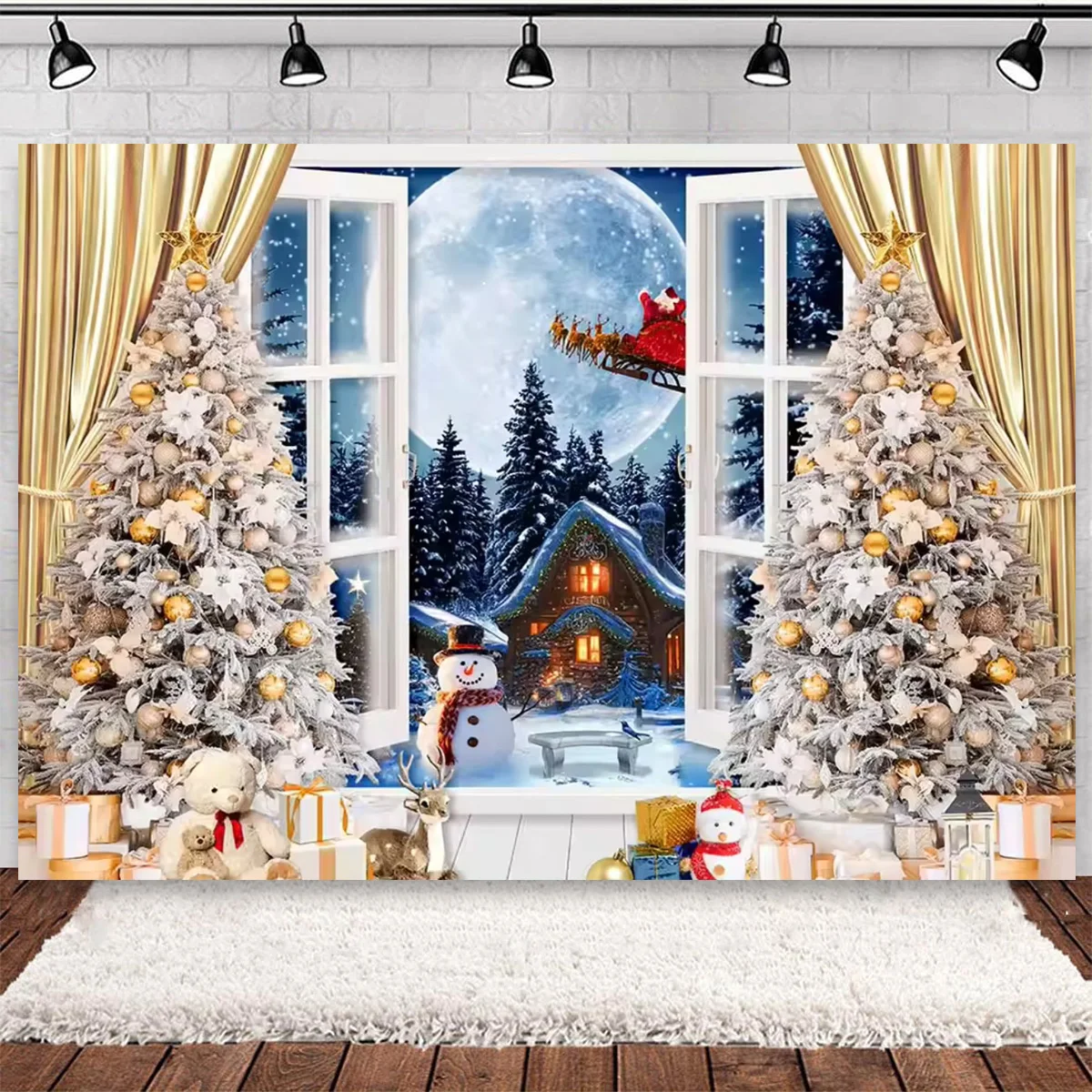 Fondo de fotografía con ventana de árbol de Navidad, muñeco de nieve, corona de flores rojas, puertas, decoración de fiesta de Nochebuena familiar,