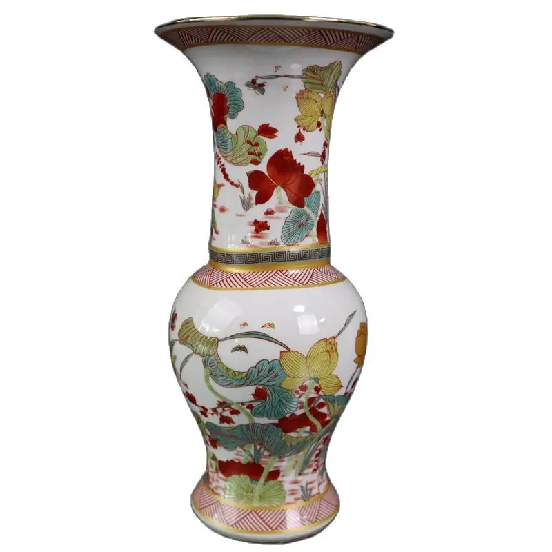 

Chinese old porcelain Gold painted enamel flower pattern vase