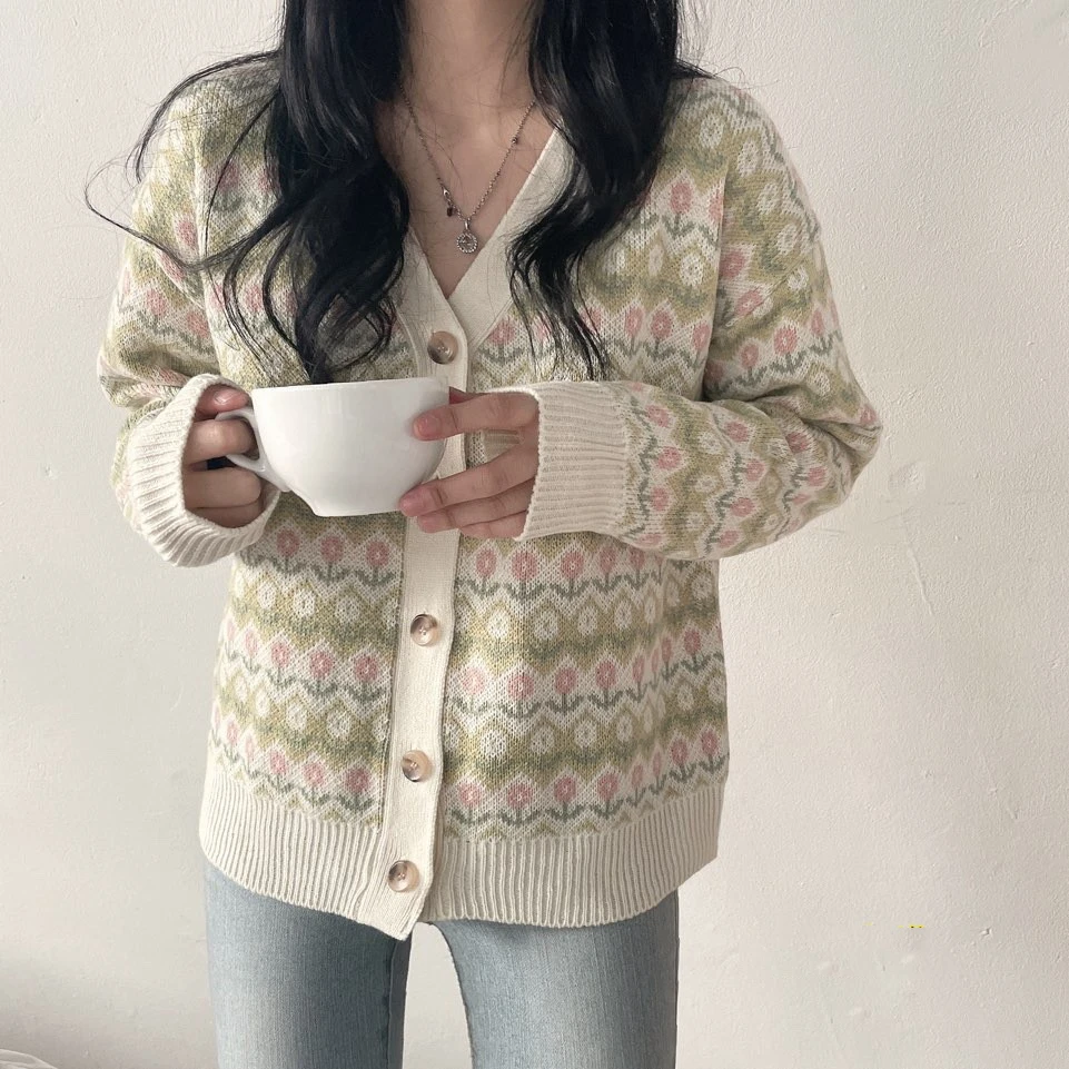 Autumn and Winter Sweet Tulips Girly Romantic V-neck Knitted Sweater Thick Vintage Cardigan Jacket Womens