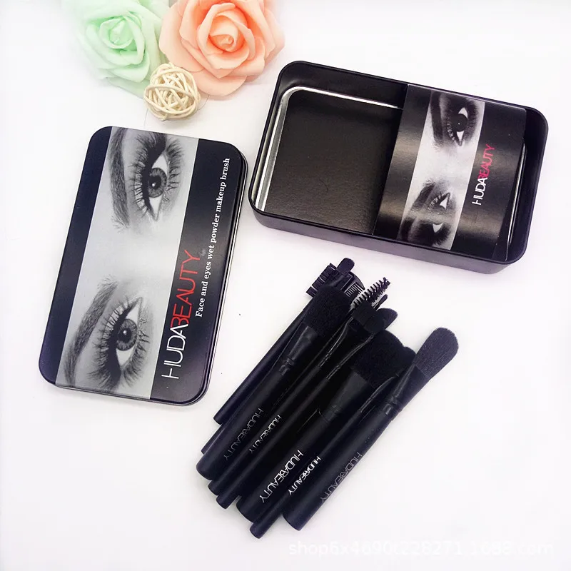 12 Uds. Brocha de maquillaje de belleza negra, caja de Metal, herramientas de maquillaje, 12 Uds., un estuche, brocha suave para colorete, cepillo facial de moda para el cabello de fibra suave