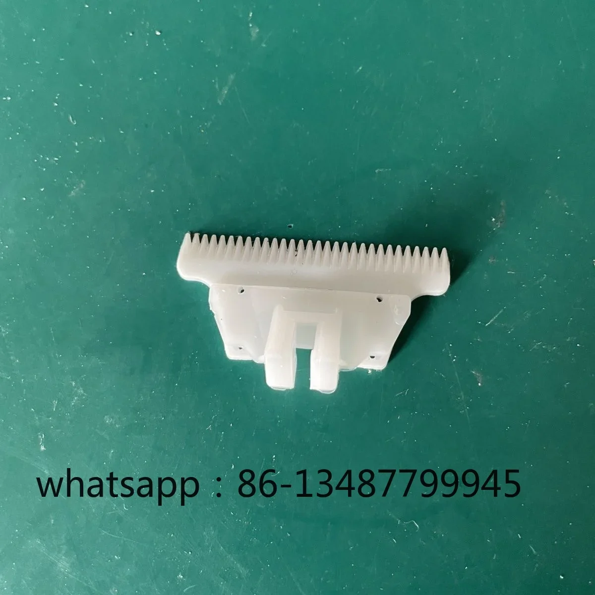 

Керамические лезвия со сменными режущими головками упакованные в 5 штук.