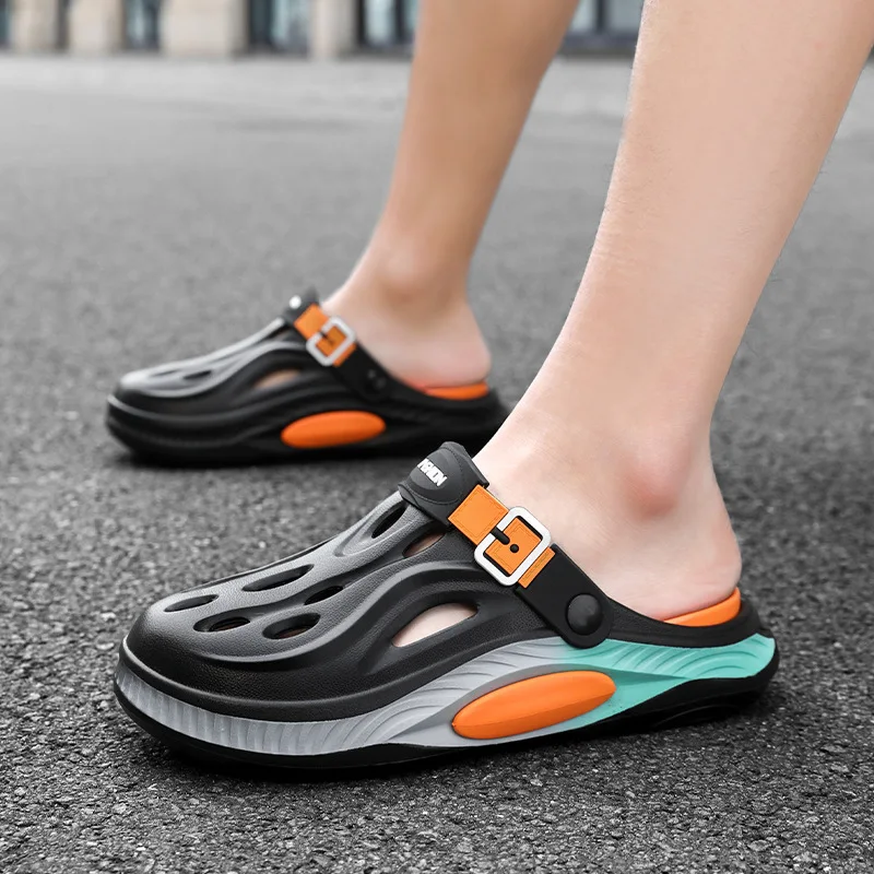 Men Summer Comfortable Beach Sandals Male Flip Flops Outdoor Thick Soft Clogs Casual Man Water Garden Shoes Women Beach Slippers view 4