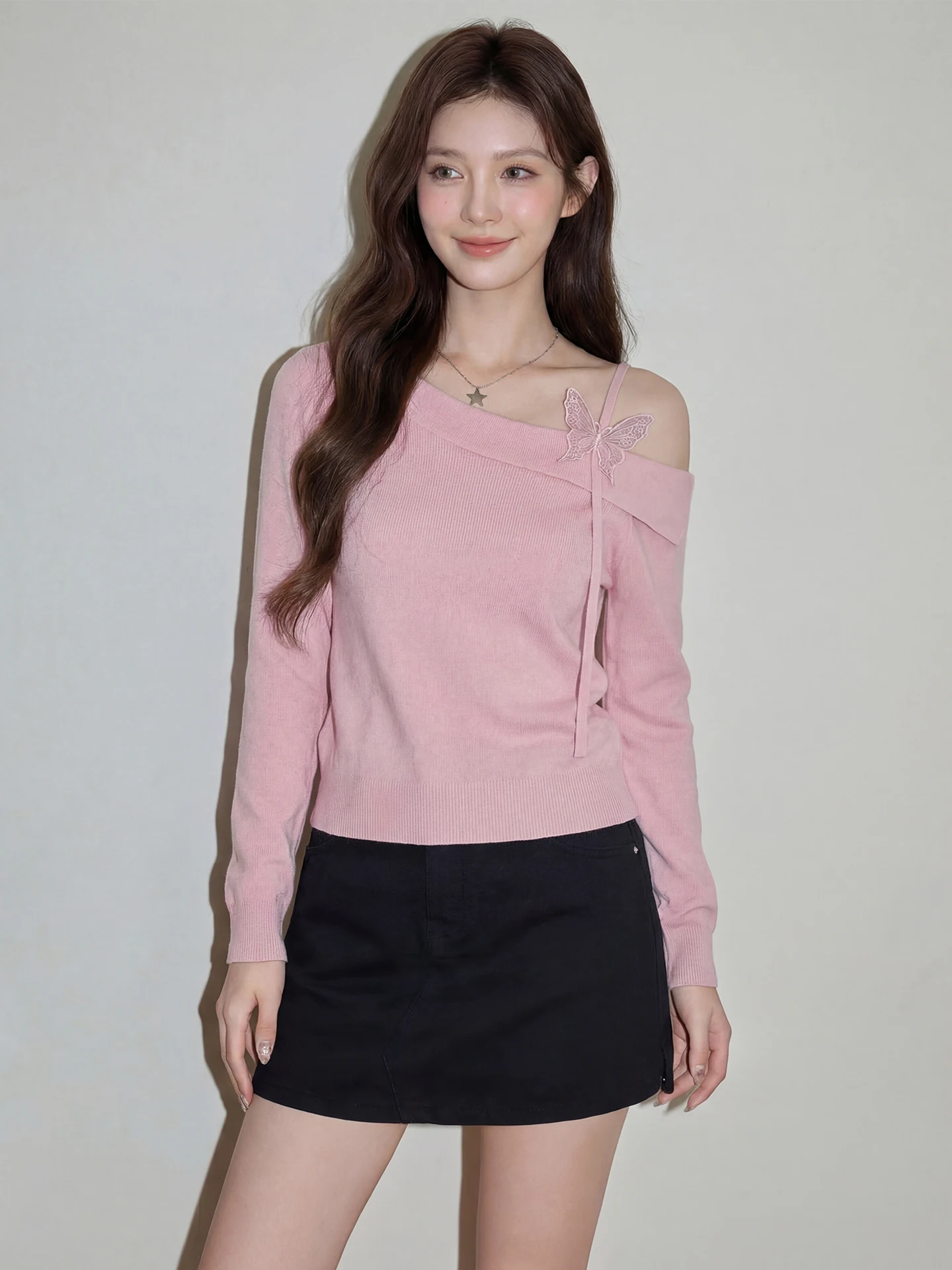 

Ch�ngsi Knot Pink Slant Shoulder Knitted Sweater Women's Spring New Gentle Wind Slim One Shoulder Inner Wear Top