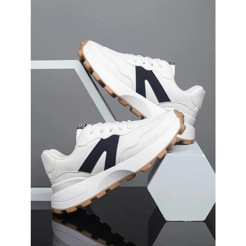 2026 New Women's Retro Chunky Sneakers Black White Platform Dad Shoes Non-Slip Breathable Casual Sports Shoes for Streetwear