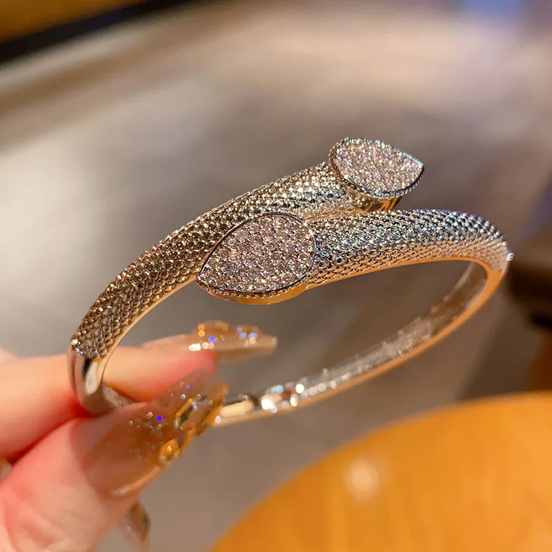 1Piece Fashion Exquisite Jewelry Copper Plated Zircon Snake-shaped Open Bracelet Party Trend Jewelry Men and Women Bracelet Gift