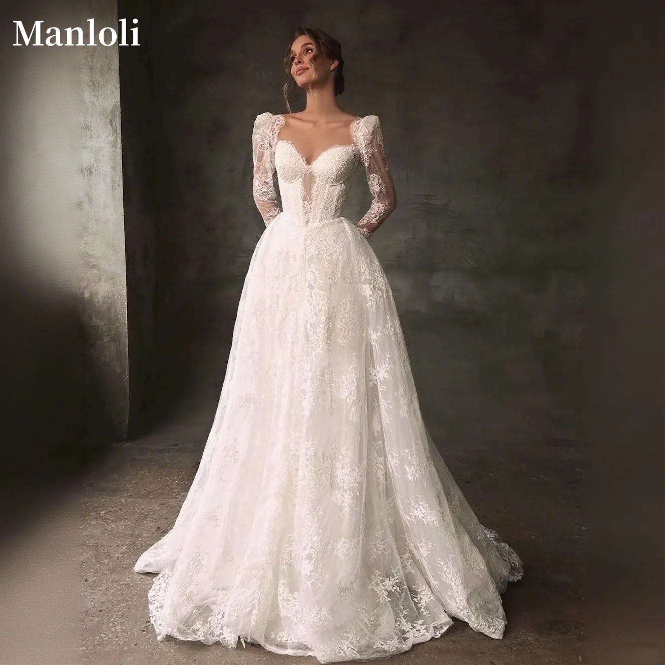 

Charming Sweetheart Lace Long Sleeve Wedding Dress A-line Decal Elegant Bridal Dress Formal Wedding Dress Customization