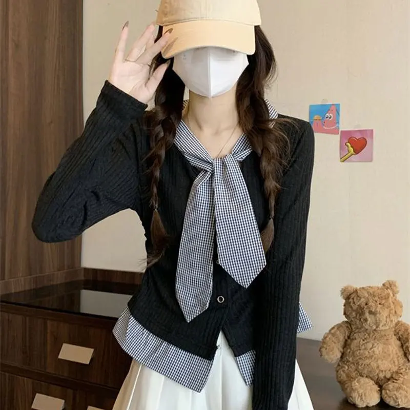 

Korean Contrasting Color Plaid Shirts Spring Autumn Stylish Splicing Female Clothing Fake Two Pieces Long Sleeve Knitted Blouse