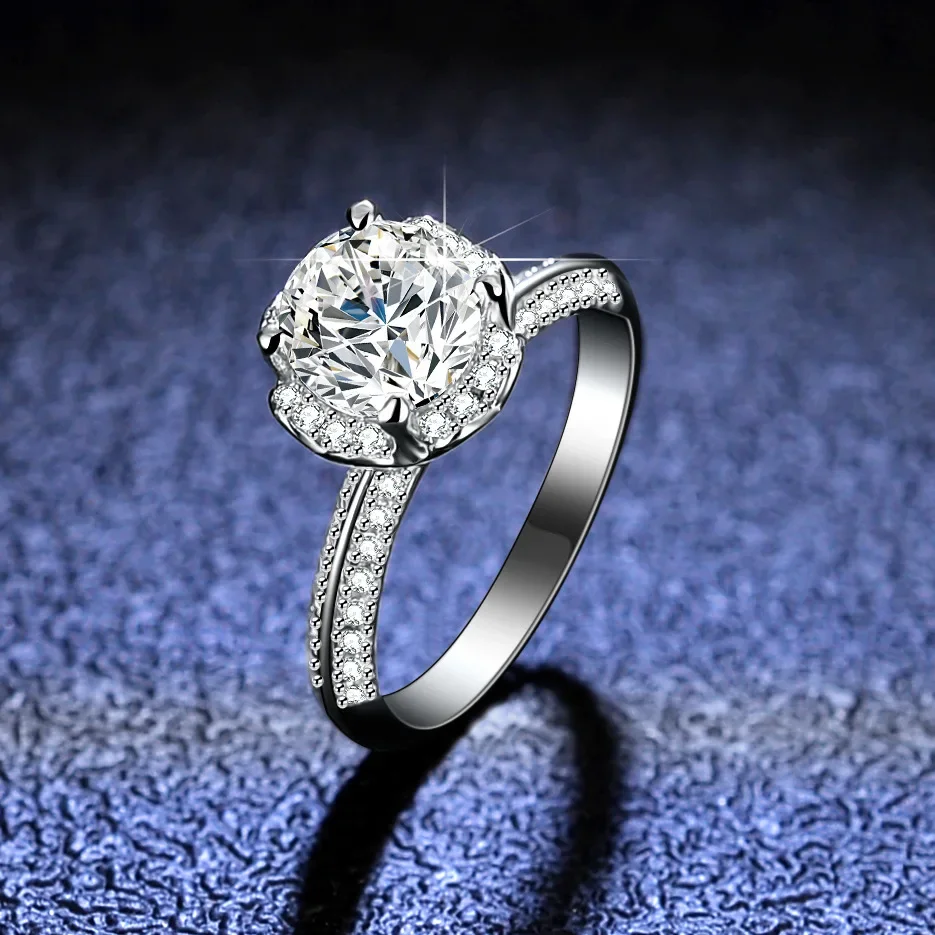 18K Gold Inlaid Ring, Moissanite Hand-held Flower, Women's PT950 Platinum Ring, Fashionable Classic Rose Fountain Jewelry Ring
