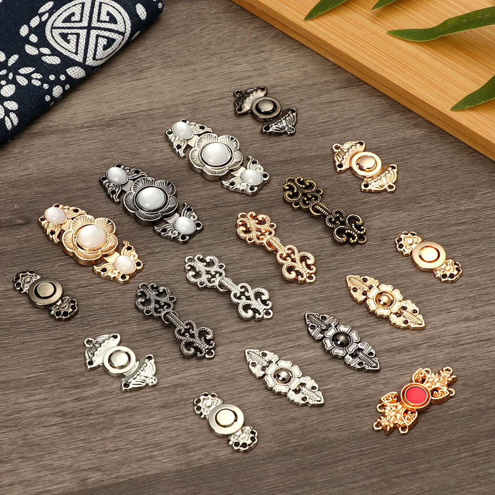 6Pcs Retro Chinese Metal Button Cheongsam Buckle Cape Cloak Clasp Sweater Cardigan Sewing Craft Scarf Clasp Connection Buckle