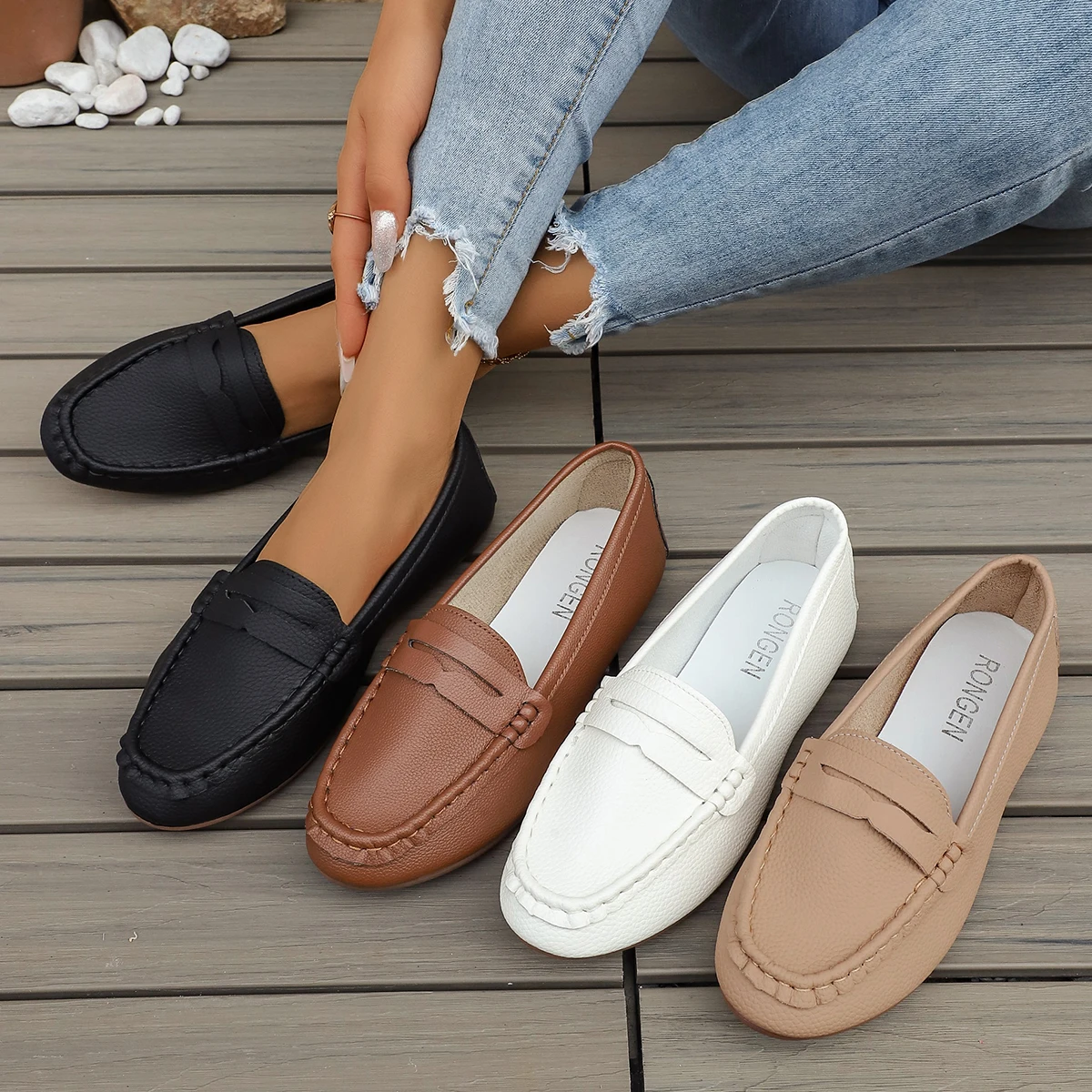 Women Casual Shoes Fashion Flats Shoes Handmade Leather Loafers Slip on Flat Sneakers Women Lightweight Designer Shoes Women