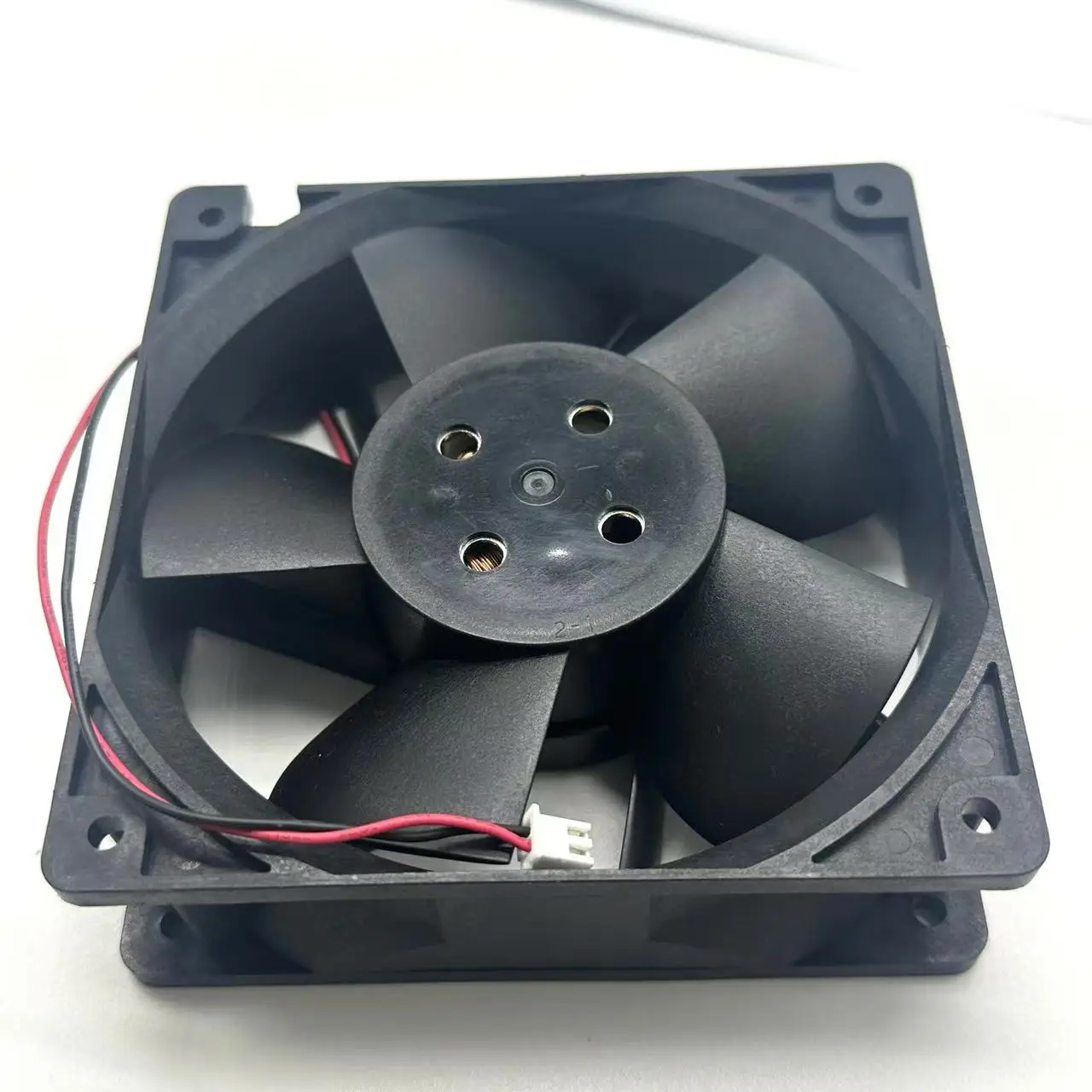 NMB-MAT 12038VA-24Q-FA DC 24V 1.20A 120x120x38mm 2-Wire Server Cooling Fan