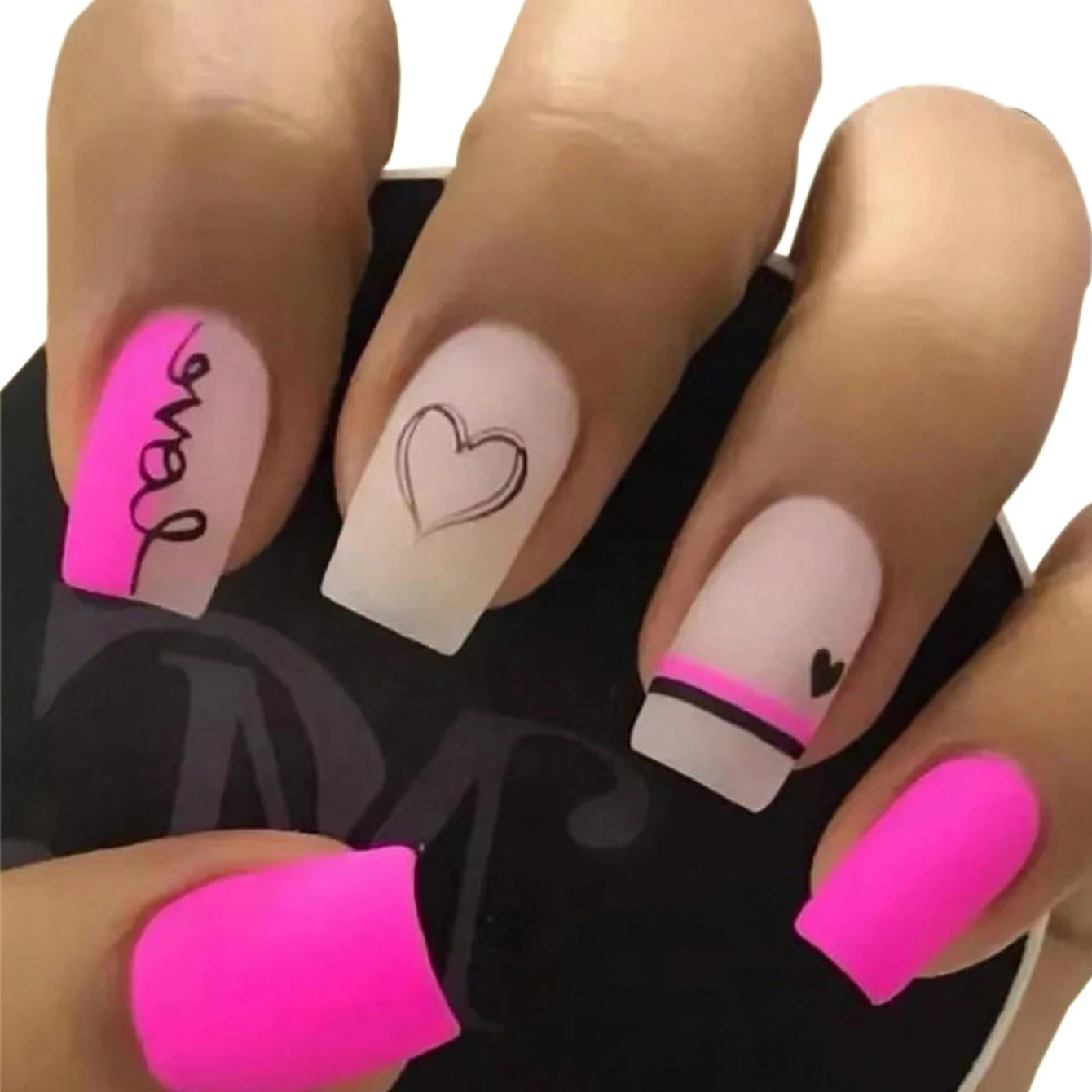 24 pçs curto quadrado rosa fosco cobertura completa conjunto de unhas falsas-imprensa em unhas amor design-1pc arquivo de unhas & 1 cola de unha kit adesivo prego