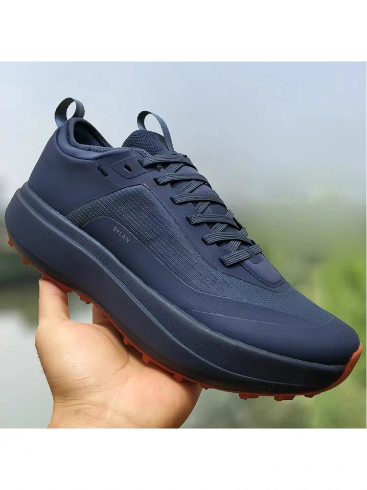 Outdoor trail running shoes Comfortable and durable trainers Versatile unisex hiking trainers and trail running shoes