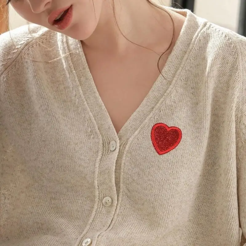 

Sequins Heart Patches Applique Diy Crafts for Jeans Hat Bag Scarf Curtain Clothes Accessories Badges Sew on