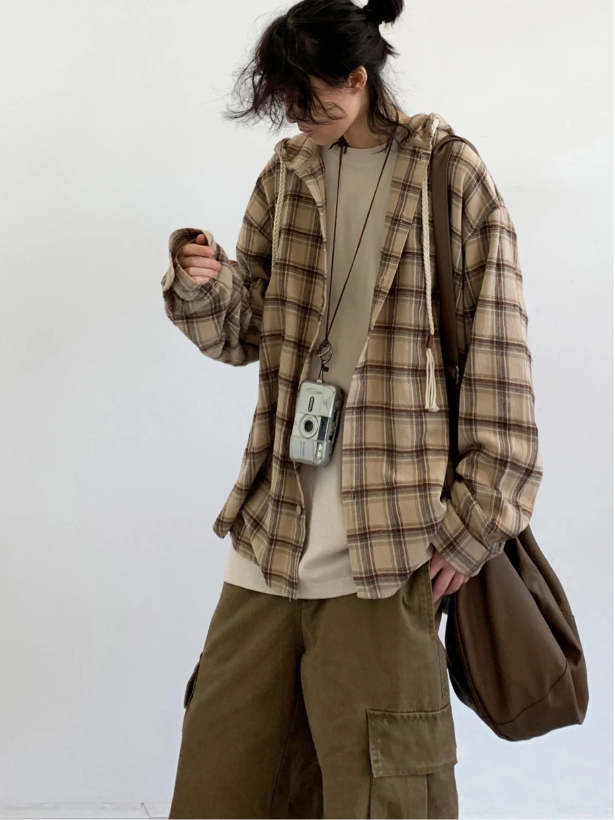 Jiwuus Autumn Japan fashion Retro Hood Plaid Shirts Boys and Girls Loose Preppy Long sleeve Shirt Outerwear