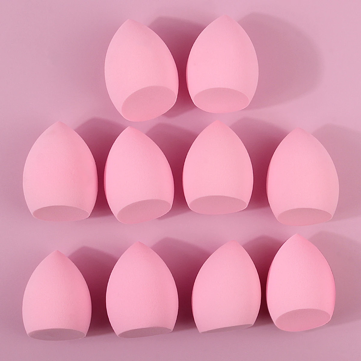 Esponja de corte diagonal rosa super macia, ovo de beleza, uma ferramenta de maquiagem facial que inchaço na água sem colar em pó com 10 peças