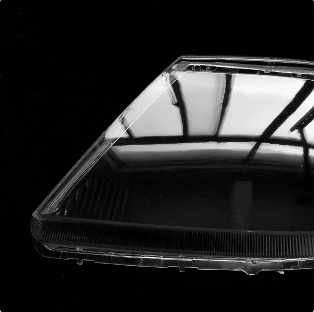 Competitive Price Auto Headlight Cover Transparent Lampshades for Toyota Hilux 2005-2008