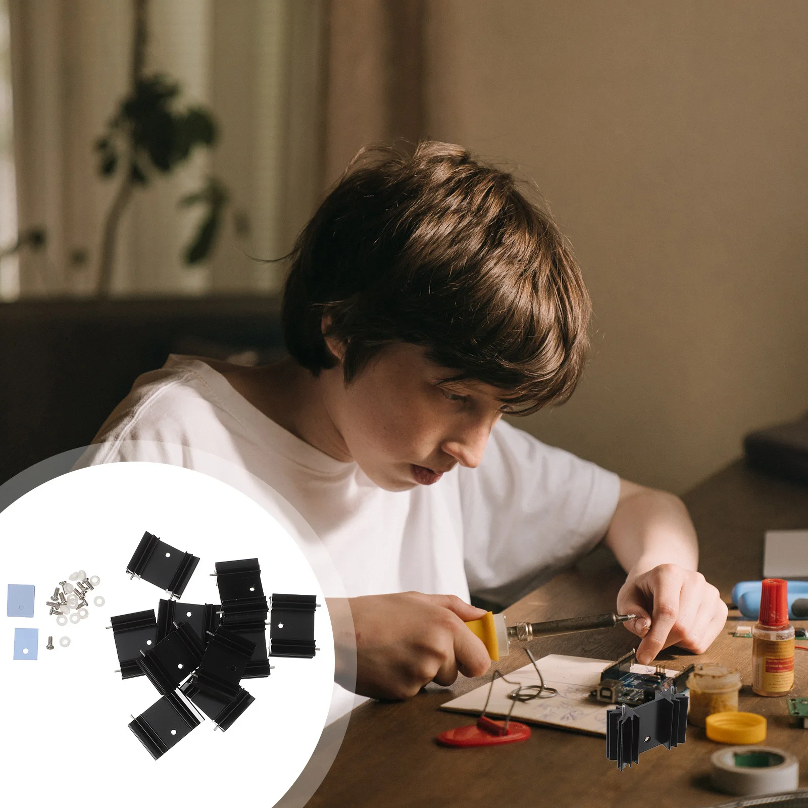 

1 set Heat Sink For To-220 Power Semiconductor Aluminum Voltage Regulator Cooling Fin Metal Dissipation Set