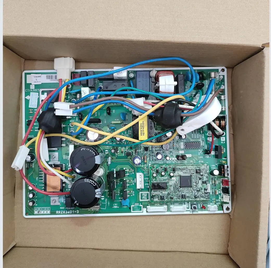 utilizzato per il condizionatore d'aria Scheda principale esterna RRZK3491-3 RRZK3491-1 RRZK3491-2 RRZK3491-4 EE0014186B