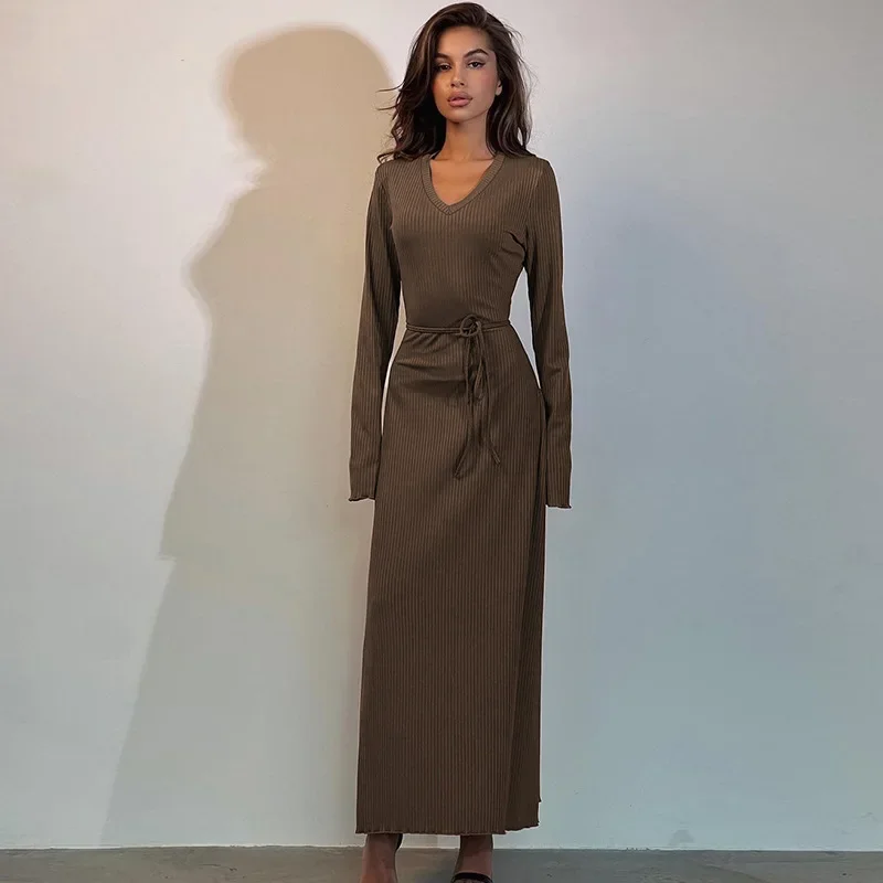 

Elegant Green V-neck Slim Maxi Dress for Women Autumn Winter Fashion Long Sleeve Lace-up Party Dresses Christmas Evening Outfits