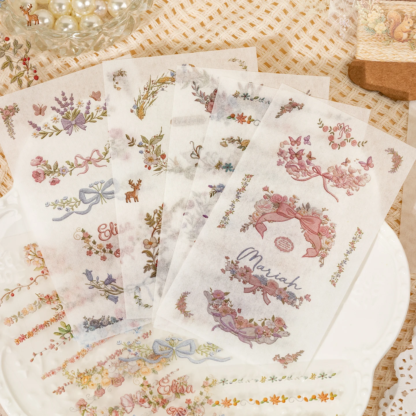 20 Adesivos Transparentes Esti - Embroidery Sheet avaliação e preço